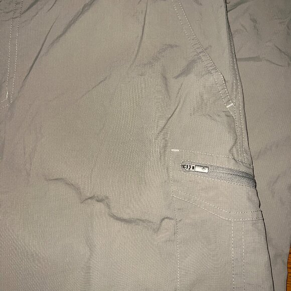 Columbia Cargo Pants Adjustable Size 38 | Used Conditon - Picture 5 of 7